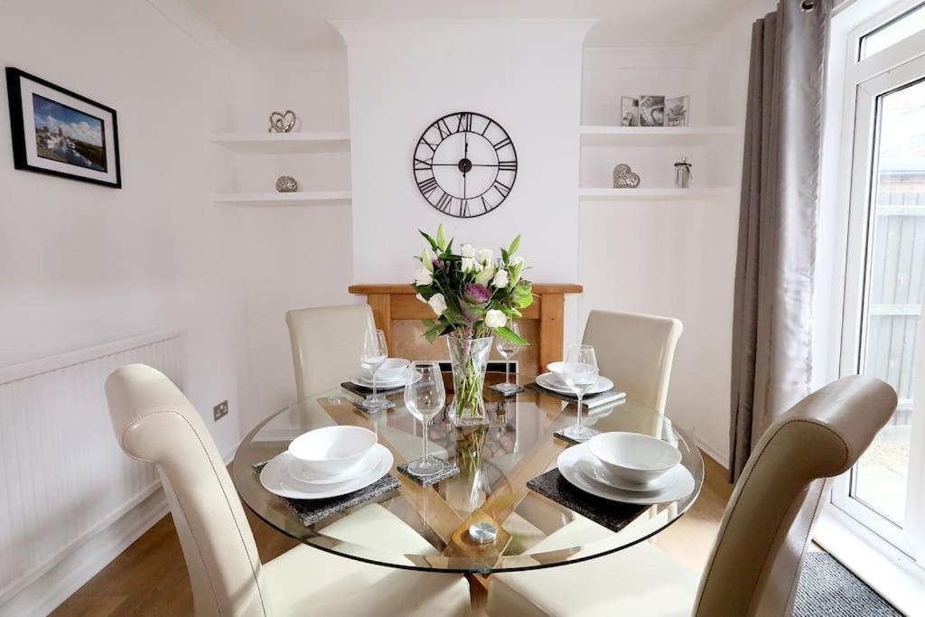 Convenient & Central 2-Bed House นอร์ริช ภายนอก รูปภาพ